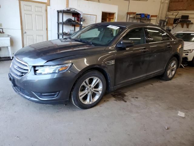 2018 Ford Taurus SEL