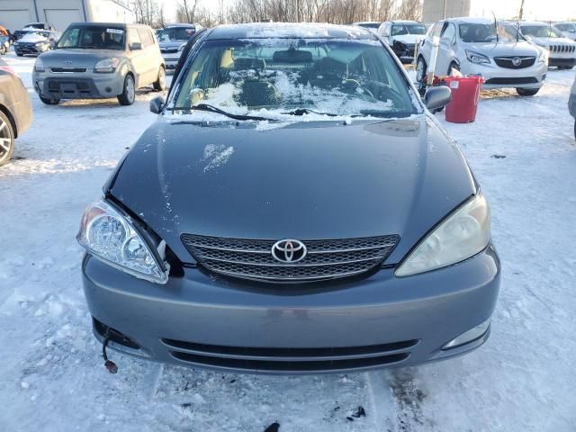 2004 Toyota Camry LE