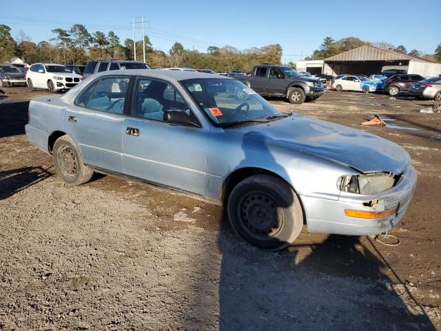 1992 Toyota Camry LE