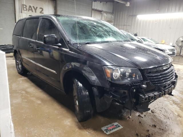 2015 Chrysler Town & Country S