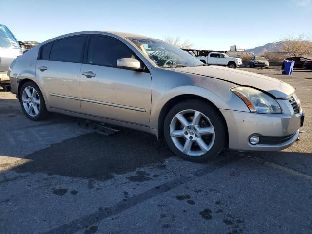 2005 Nissan Maxima SE