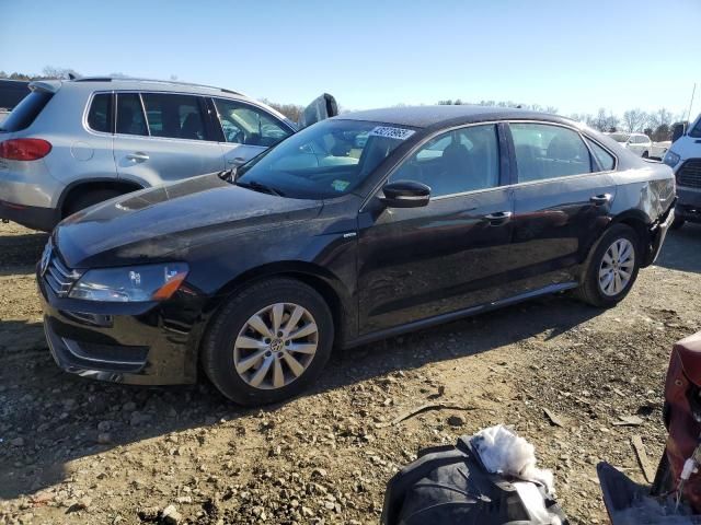 2015 Volkswagen Passat S