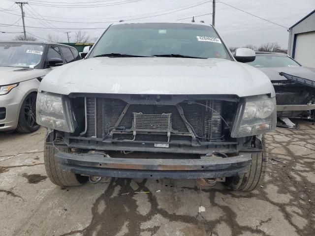 2013 Chevrolet Avalanche LT