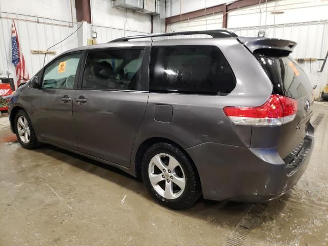 2011 Toyota Sienna LE