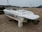 2005 Larson Boat