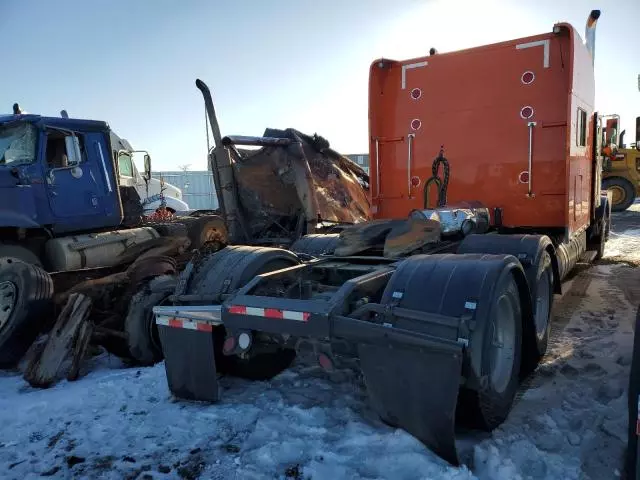 2006 Peterbilt 379