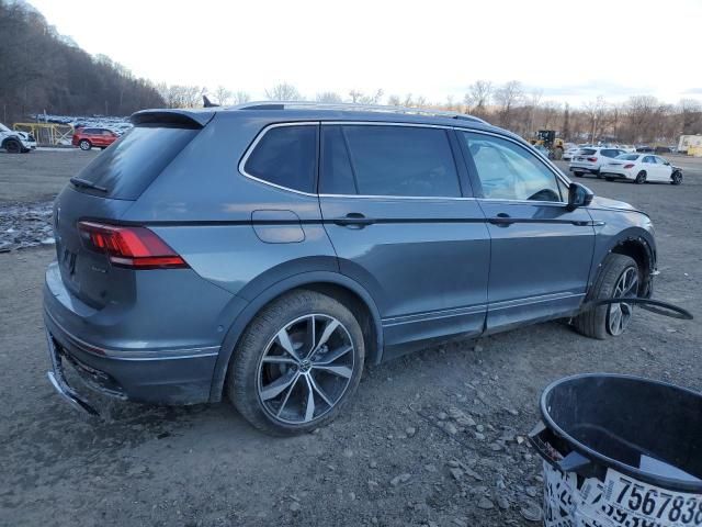 2024 Volkswagen Tiguan SEL R-LINE Black