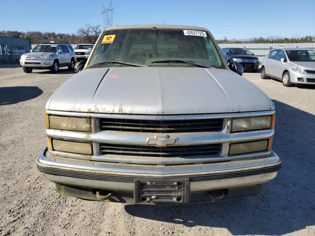 1996 Chevrolet Suburban K1500