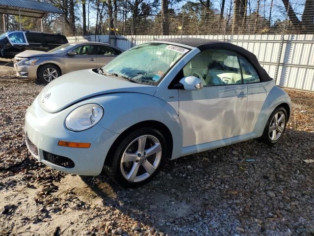 2010 Volkswagen New Beetle