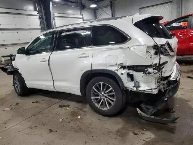 2018 Toyota Highlander SE