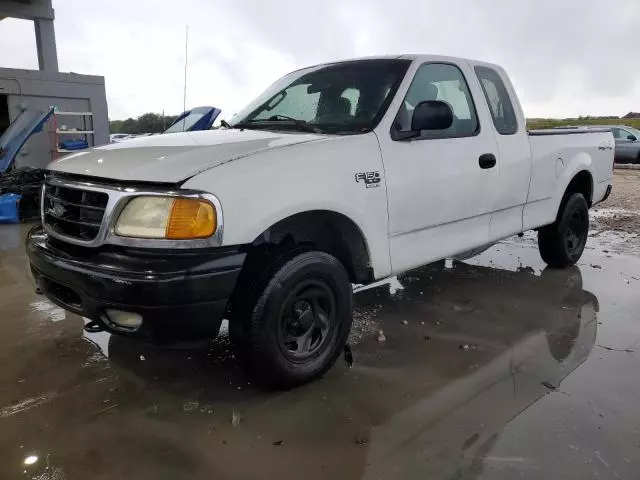 2004 Ford F-150 Heritage Classic