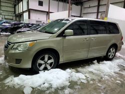 Salvage cars for sale at Lawrenceburg, KY auction: 2009 Volkswagen Routan SE