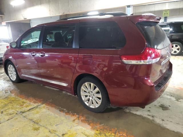 2012 Toyota Sienna XLE