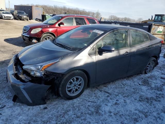 2022 Toyota Prius LE