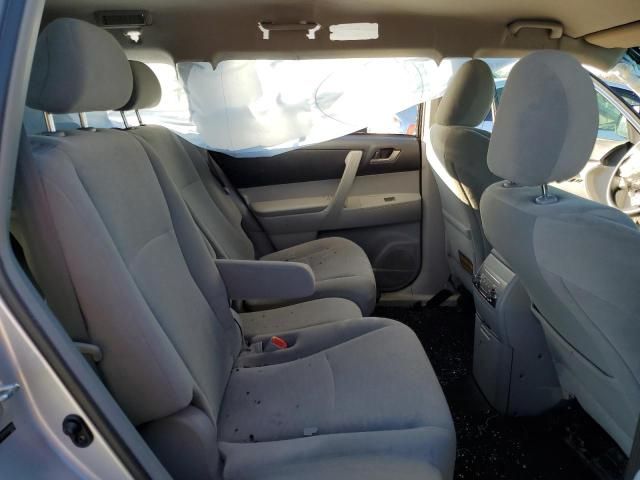 2011 Toyota Highlander Base