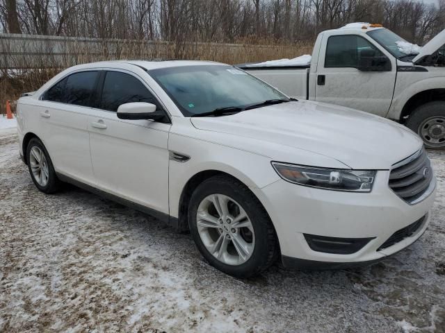 2017 Ford Taurus SEL