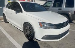 Salvage cars for sale at Opa Locka, FL auction: 2015 Volkswagen Jetta SE