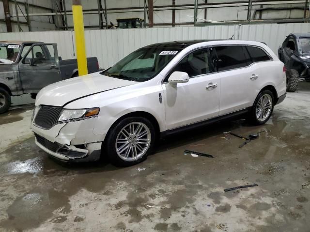 2014 Lincoln MKT