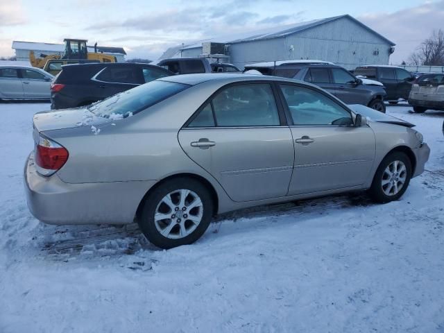 2005 Toyota Camry LE