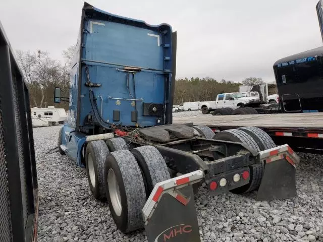 2016 Kenworth Construction T680