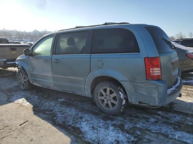 2010 Chrysler Town & Country Touring Plus