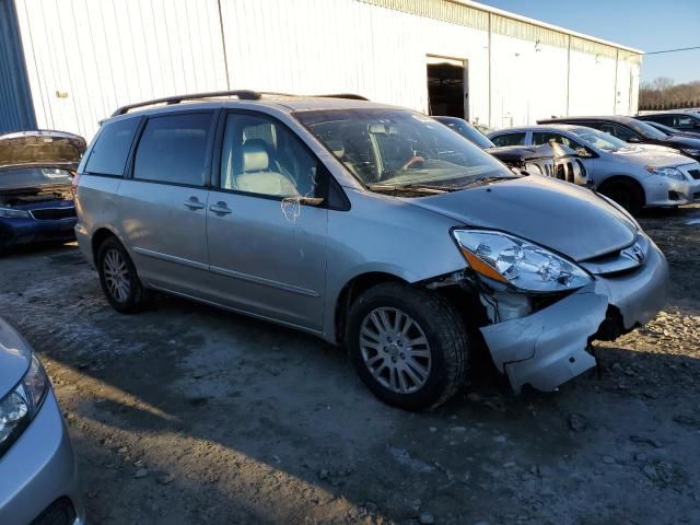 2007 Toyota Sienna XLE