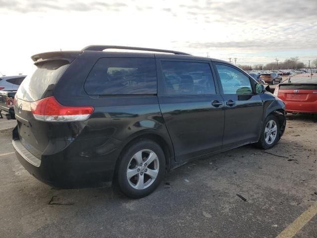 2012 Toyota Sienna LE