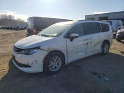 Chrysler Vehiculos salvage en venta: 2021 Chrysler Voyager LXI