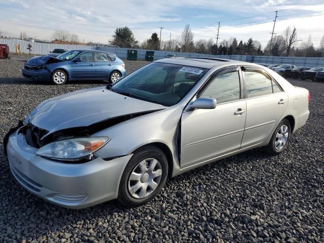 2004 Toyota Camry LE