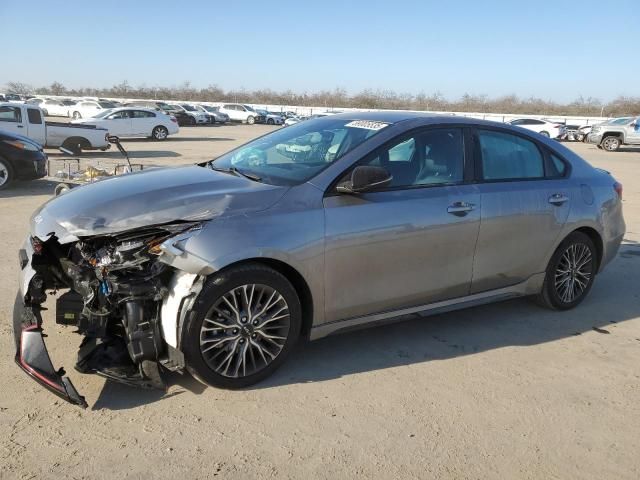 2022 KIA Forte GT Line