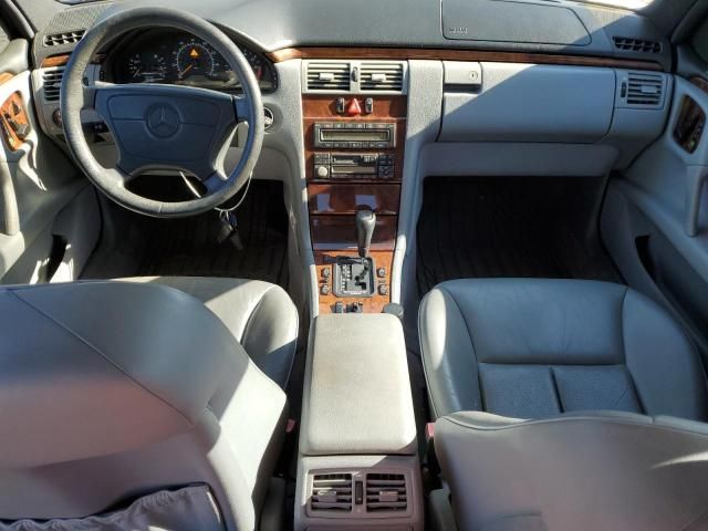 1998 Mercedes-Benz E 320