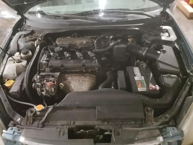 2002 Nissan Altima Base