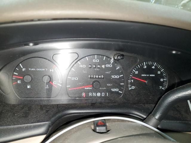 2001 Ford Taurus SE