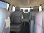 2012 Volkswagen Routan SE