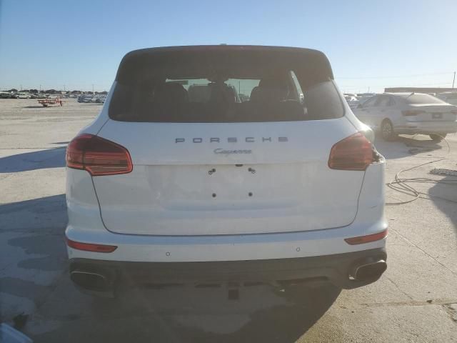 2016 Porsche Cayenne