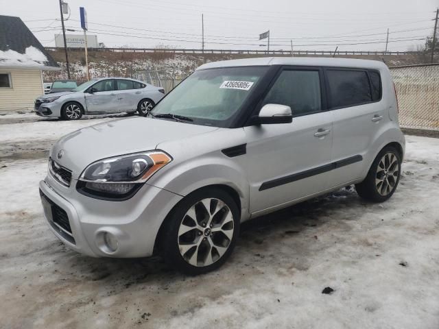 2013 KIA Soul +