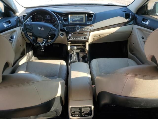 2016 KIA Cadenza Luxury