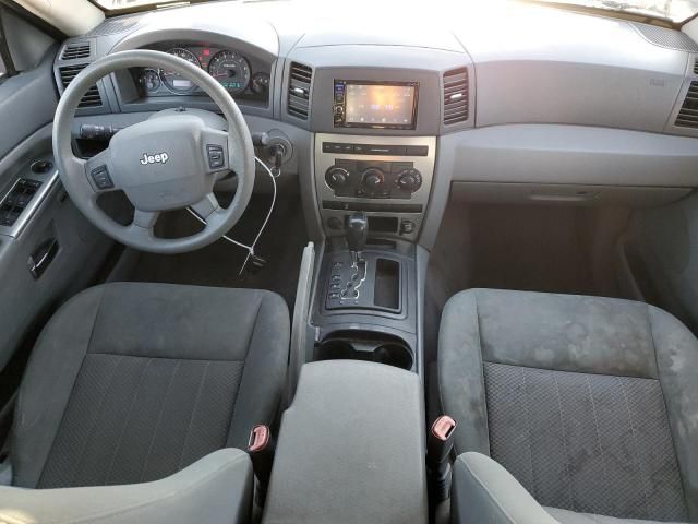 2006 Jeep Grand Cherokee Laredo