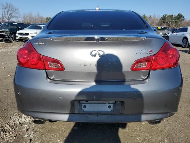 2013 Infiniti G37