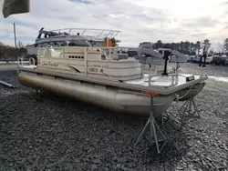 Suntracker Vehiculos salvage en venta: 2009 Suntracker Boat