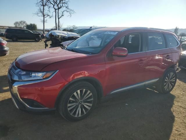 2020 Mitsubishi Outlander SE