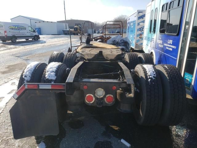 2018 Freightliner Cascadia 126