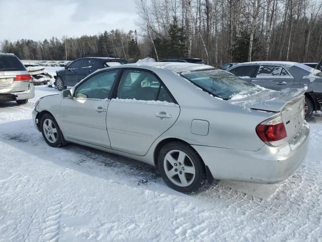 2005 Toyota Camry LE