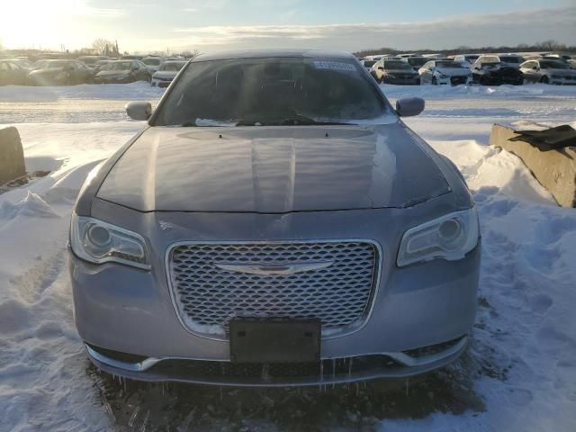 2016 Chrysler 300 Limited