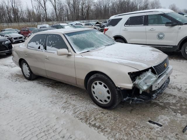 1995 Lexus LS 400