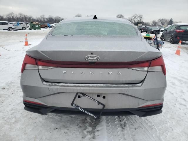 2021 Hyundai Elantra SE