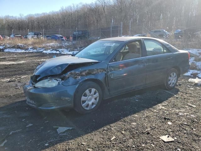 2004 Toyota Camry LE