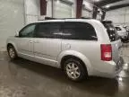 2009 Chrysler Town & Country Touring