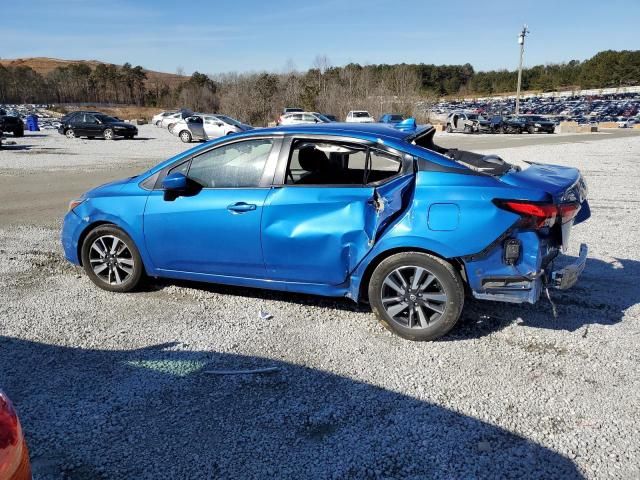 2022 Nissan Versa SV