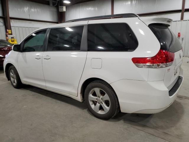 2012 Toyota Sienna LE